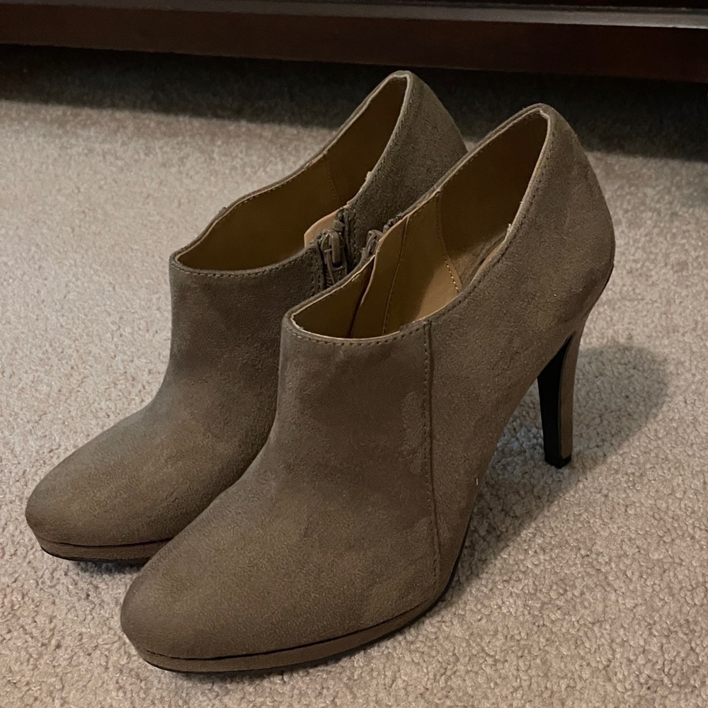Merona Tan Faux-Suede Women’s Boots.